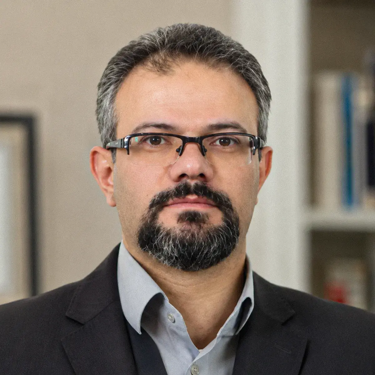 فرهاد افسری